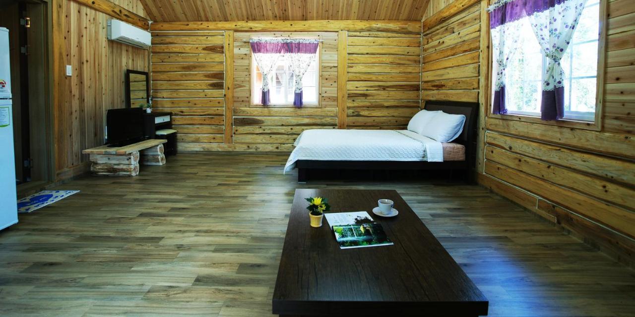 Jeju Joa Log Pension Согвіпо Екстер'єр фото
