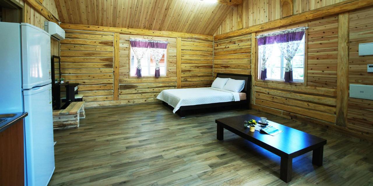 Jeju Joa Log Pension Согвіпо Екстер'єр фото